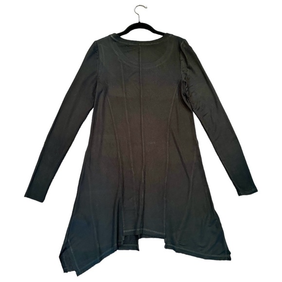 KENSIE, BLACK, LONG SLEEVE, STRETCHY DRESS WITH SCOOP NECK, FLOWY SKIRT. SIZE M - Picture 2 of 6